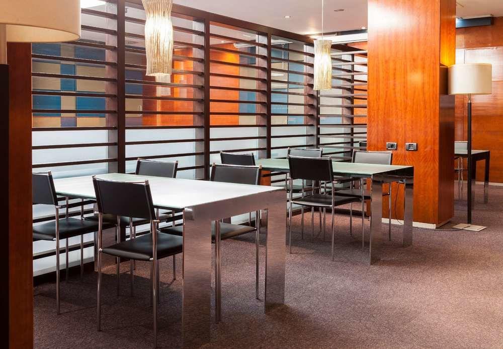 Ac Hotel Leon San Antonio By Marriott Экстерьер фото